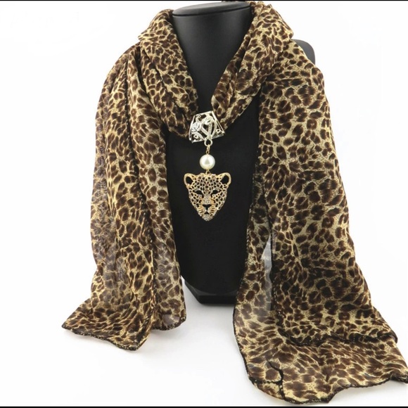 Jewelry - Leopard Tiger Scarf Necklace